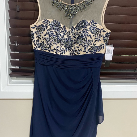 Cocktail dress - Picture 2 of 7